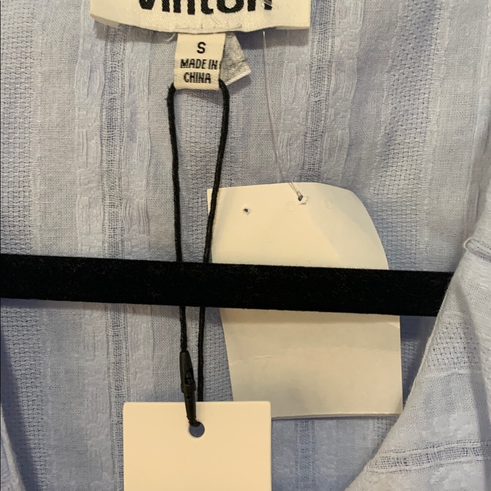 Vinton NWT baby blue pretty blouse size small - Picture 3 of 4